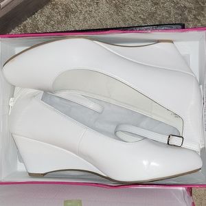 13W white wedge heel with Ankle strap